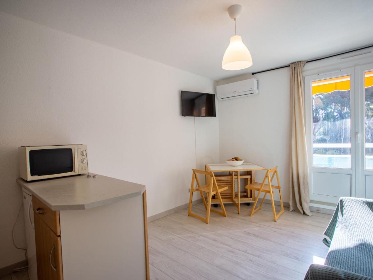 Apartment Cote D'Azur-16 By Interhome Bormes-les-Mimosas Exteriör bild